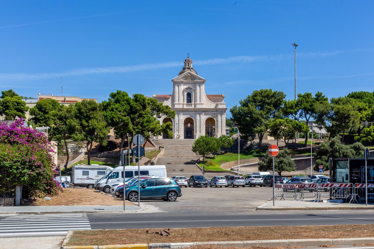 Sunichele Luxury Apartment Cagliari Bagian luar foto