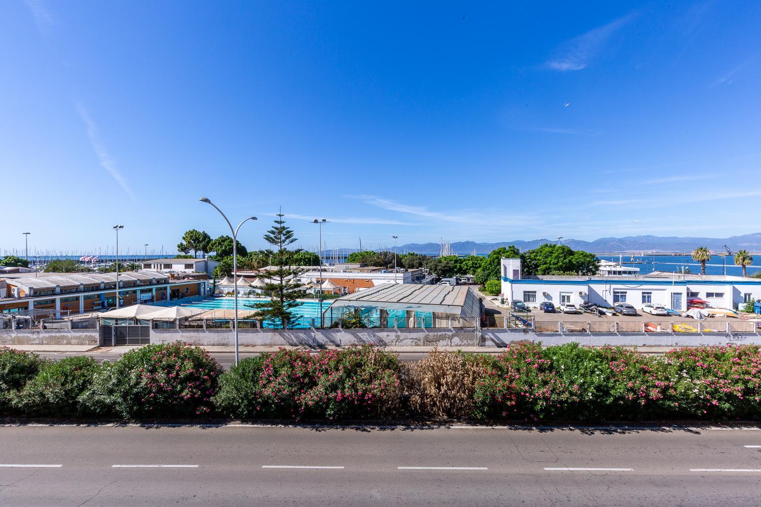 Sunichele Luxury Apartment Cagliari Bagian luar foto